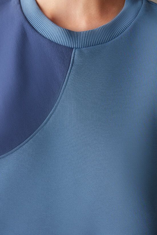 Navy Long Sleeves Crew Neck Milos Crop Sweatshirt-Saude Collection - 3