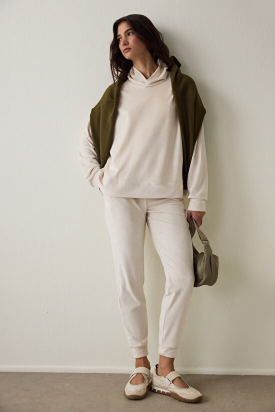 Bej Yumuşak Kadife Sıcak Tutan Termal Etkili Jogger Eşofman Altı - 5