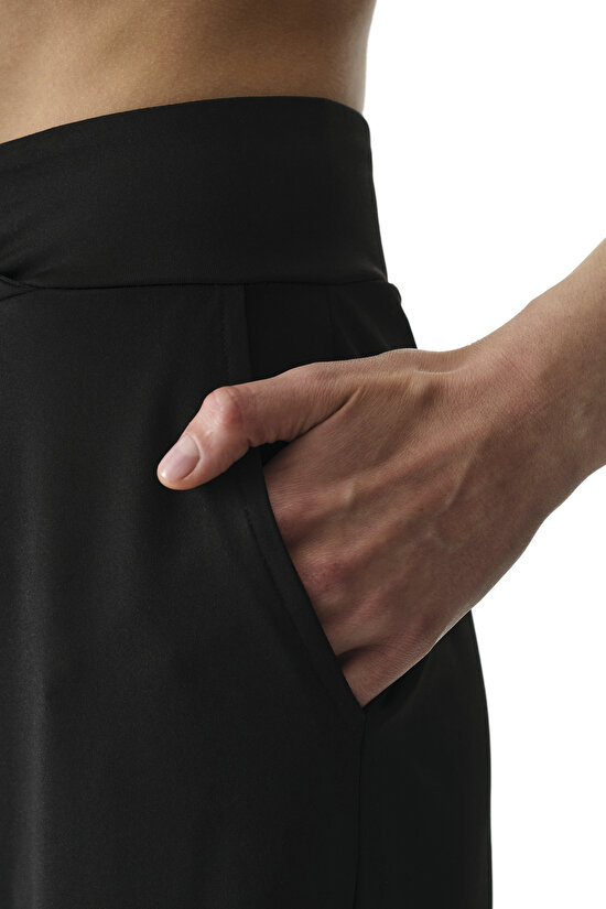 Black High-Waisted Sweatpants - 4