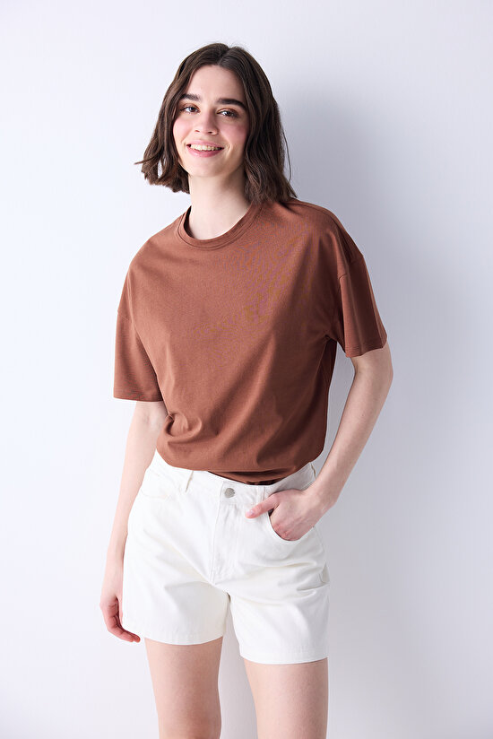 Oversize Kahverengi Tişört - 5