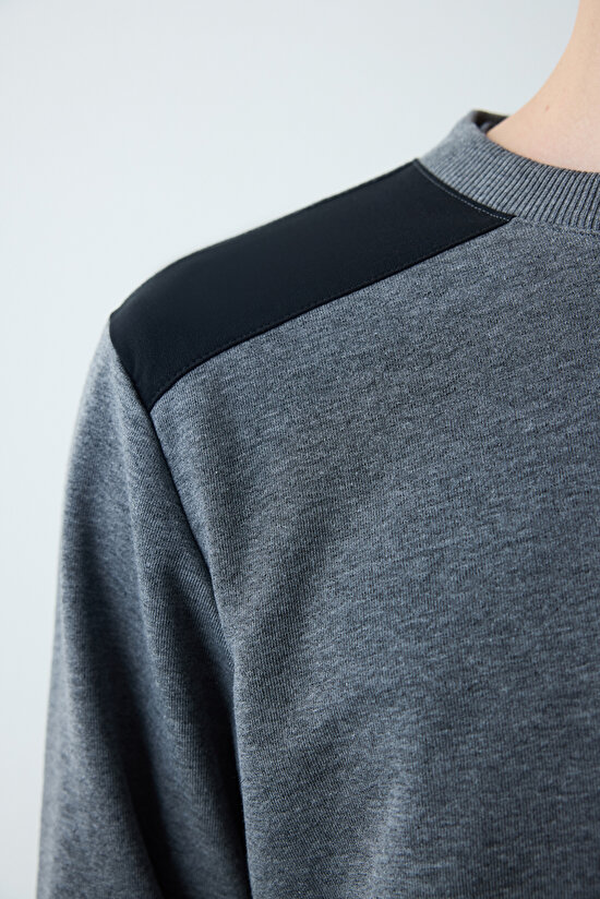 Man Timeless Anthracite Mélange Sweatshirt - 7