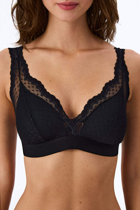 Siyah Üçgen Pedli Bralet - 3