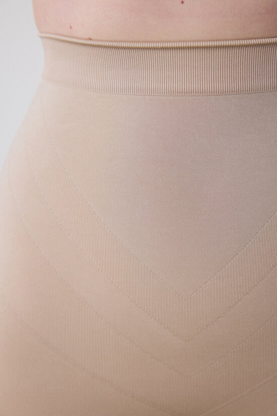 Ten Rengi Dikişsiz Yüksek Bel Toparlayıcı Şort Korse - 2