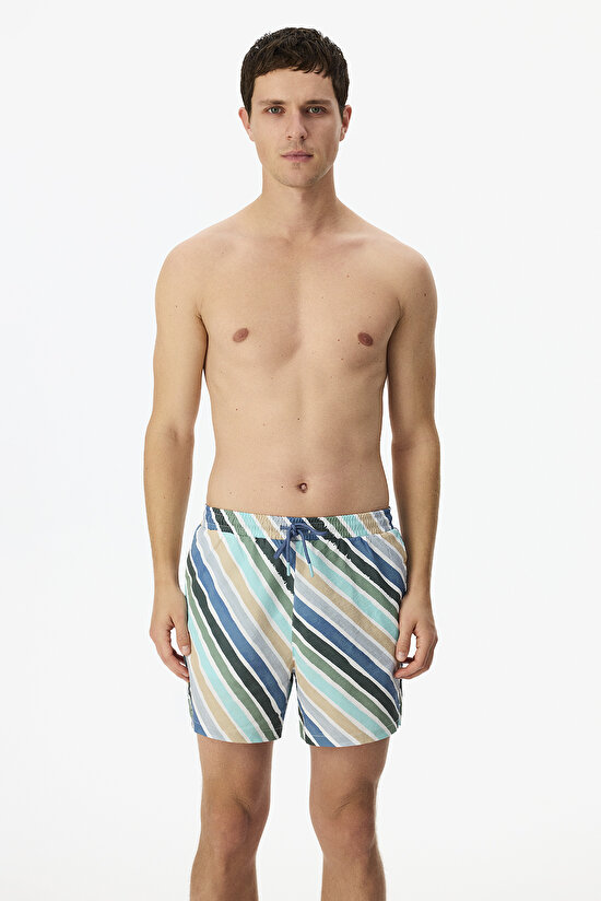 Man Multicolor Cross Line Shorts - 1