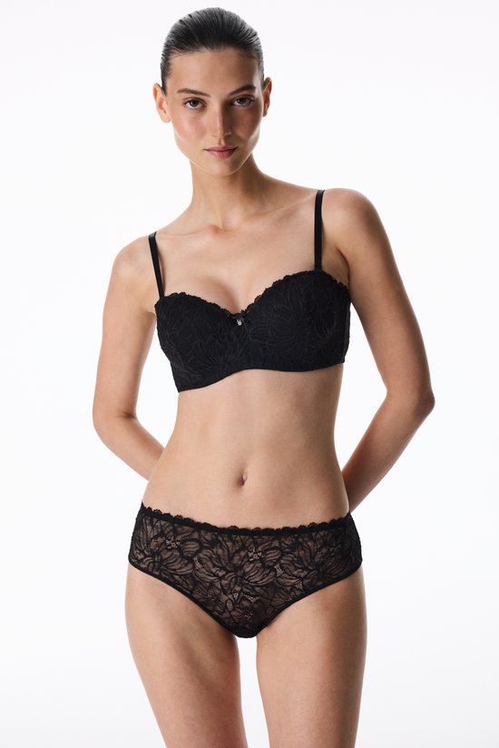 Black Lotus Lace Padded Bra - 3