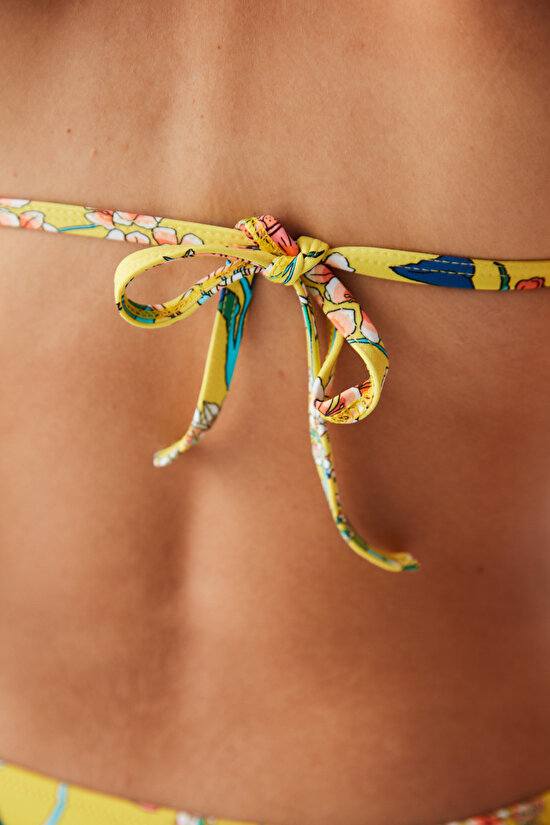 Sarı Çiçek Desenli Limonada Üçgen Bikini Üstü - 3