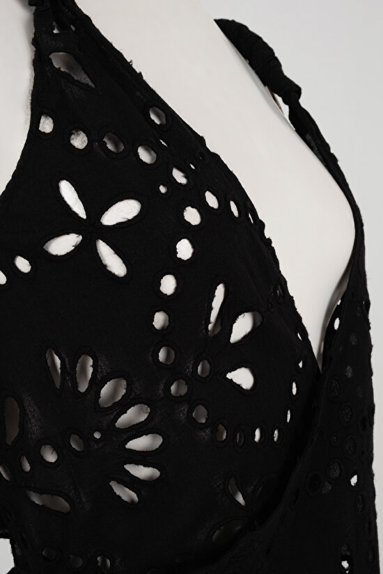 Siyah Güpürlü Dantel Kumaşlı Rita Plaj Elbisesi - Özgür Masur Koleksiyonu - 6