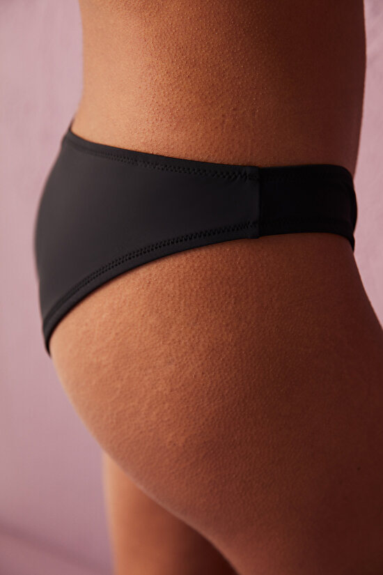 Siyah Clean V Kesim Bikini Altı - 3