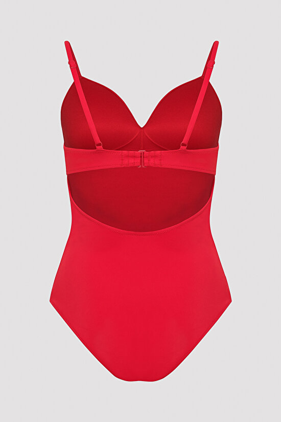 Miss Red Swimsuit - 6