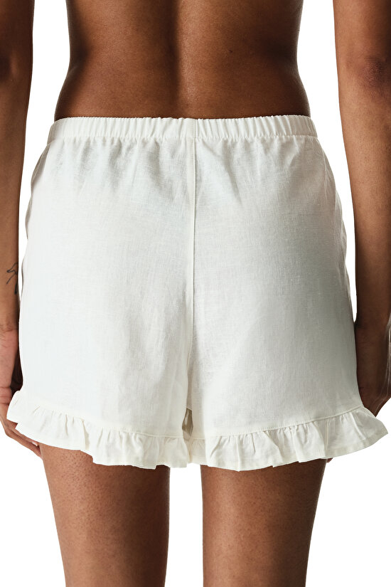 Beyaz Eva Şort - 2