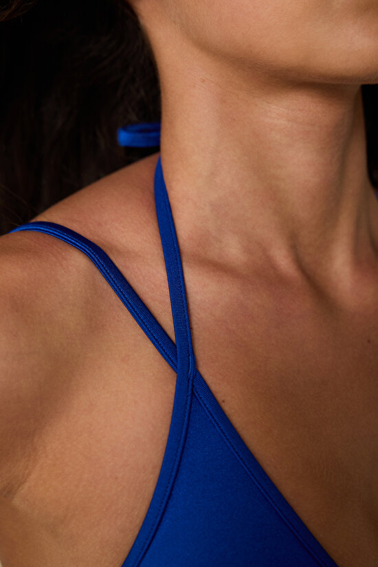 Lapis Minimal Kesim Bağlama Detaylı Mavi Bikini Üstü - 4