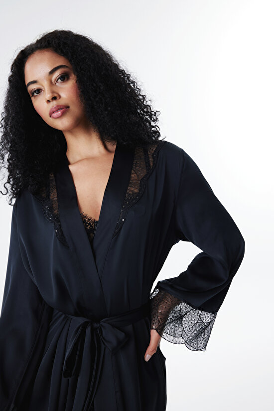 Hera Black Robe - Privee Collection Hera Black Robe - Privee Collection - 4