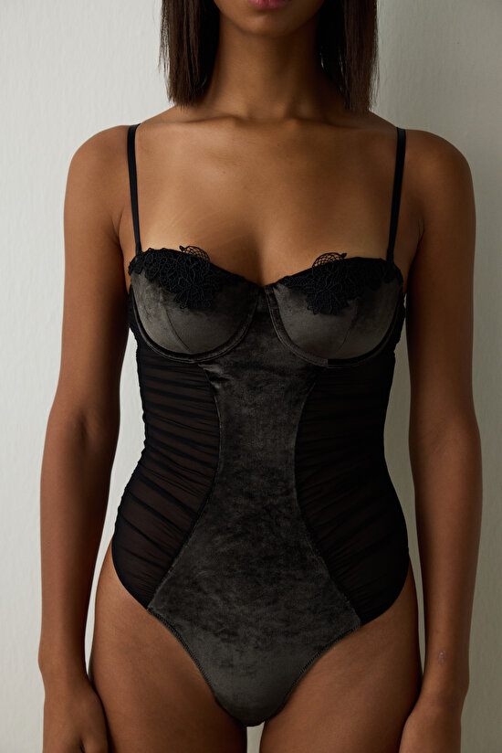 Black Underwire Covered Velvet Thong Bodysuit - 3