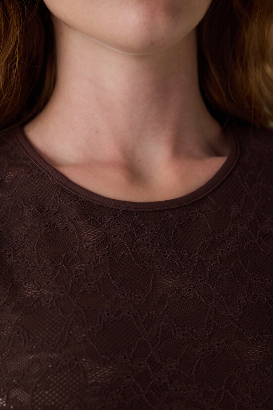 Kahverengi Bisiklet Yaka Dantelli Crop Üst - 4