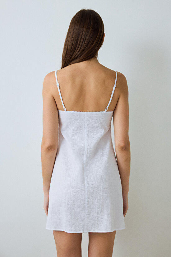 Optik Beyaz Alia Puantiyeli Dantelli Pamuklu V Yaka Gecelik - 4