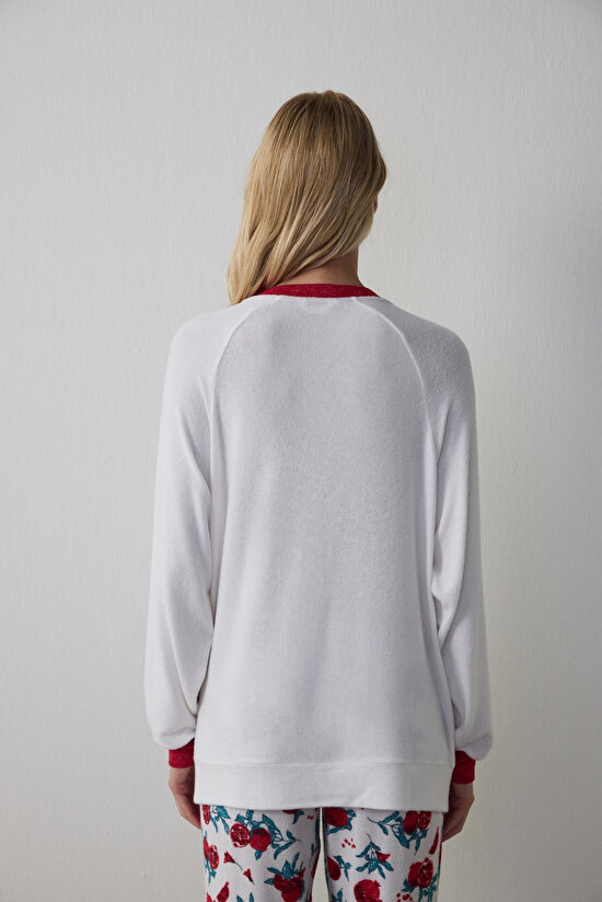 Off White Best Season New Year Printed Crew Neck Thermal Effect Pajama Top - 4