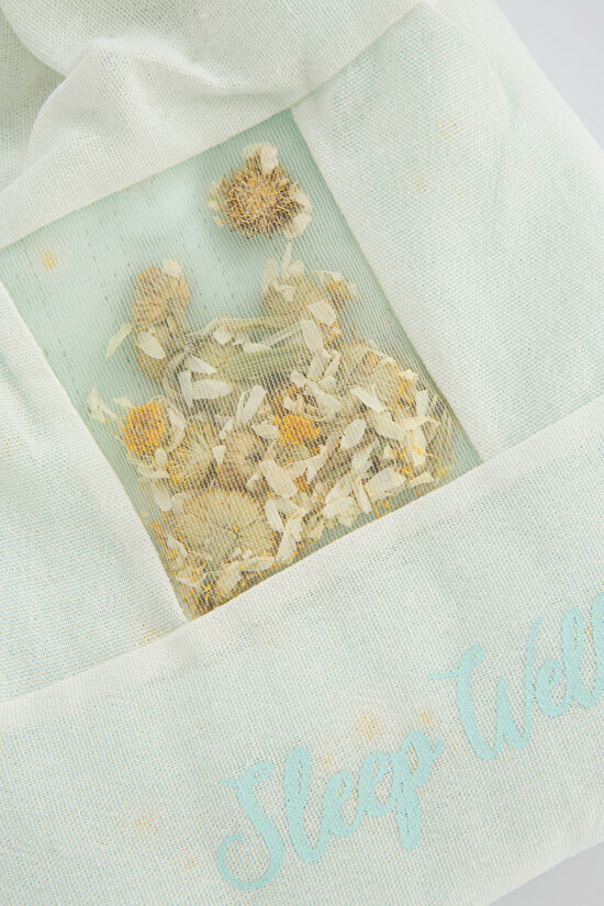 Chamomile Scent Dress - 3