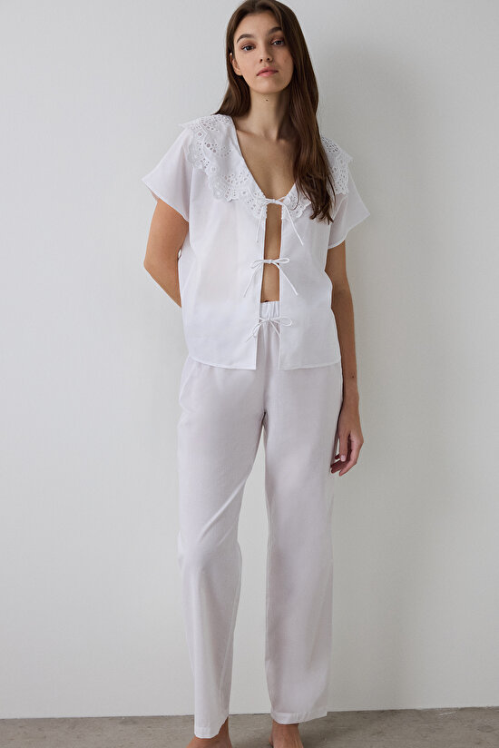 Optik Beyaz Alia Dantelli V Yaka Kısa Kollu Pijama Takımı - 1