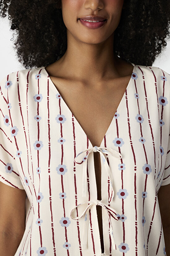 Renkli Floral Bliss Şortlu Pijama Takımı - 4