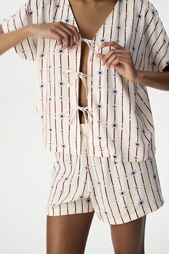 Renkli Floral Bliss Şortlu Pijama Takımı - 6