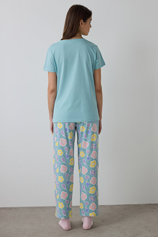 Mint Green With Love Floral Patterned V-Neck Short Sleeve Pajama Set Mint Green With Love Floral Patterned V-Neck Short Sleeve Pajama Set - 5