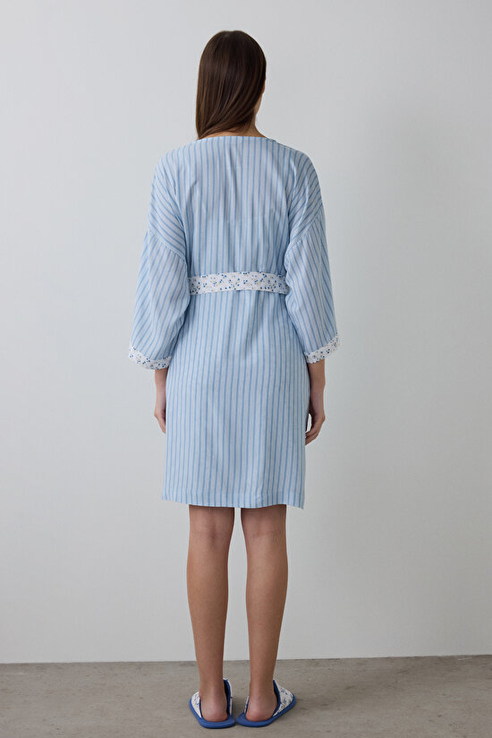 Açık Mavi Lilah Çizgili Bağlama Detaylı Kısa Kollu Sabahlık - 5