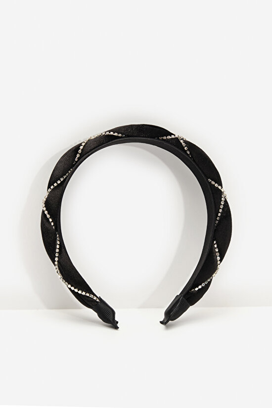 Sarah Siyah Taç - 3