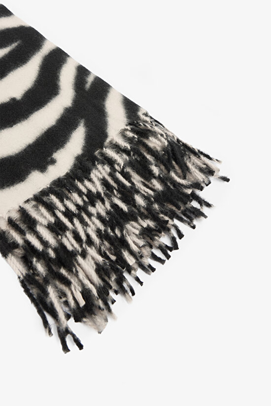 Zebra Desenli Yumuşak Dokulu Atkı - 3