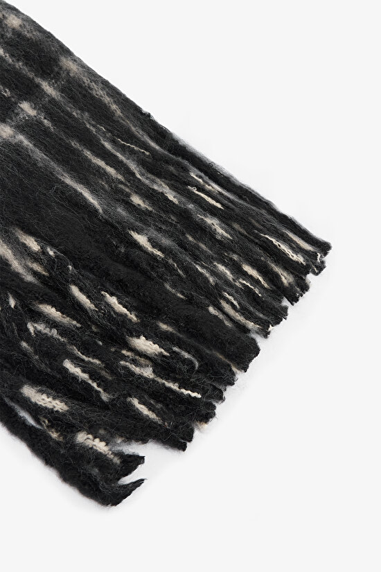 Siyah Clara Çizgili Yumuşak Dokulu Atkı - 3