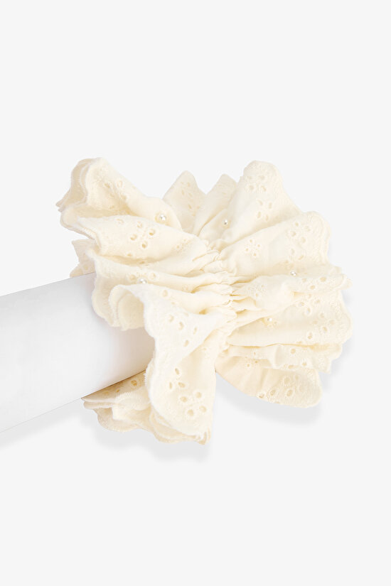 Beige Julia Hair Clip - 2