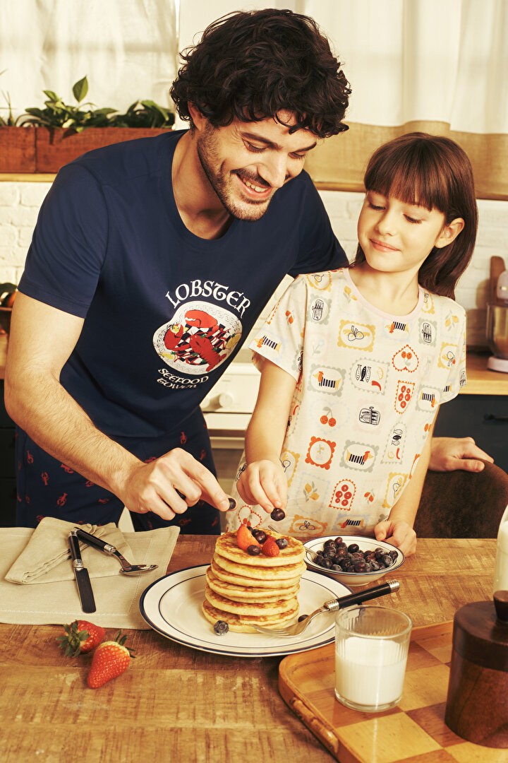 Erkek Renkli Lobster Tower Şortlu Pijama Takımı - 1