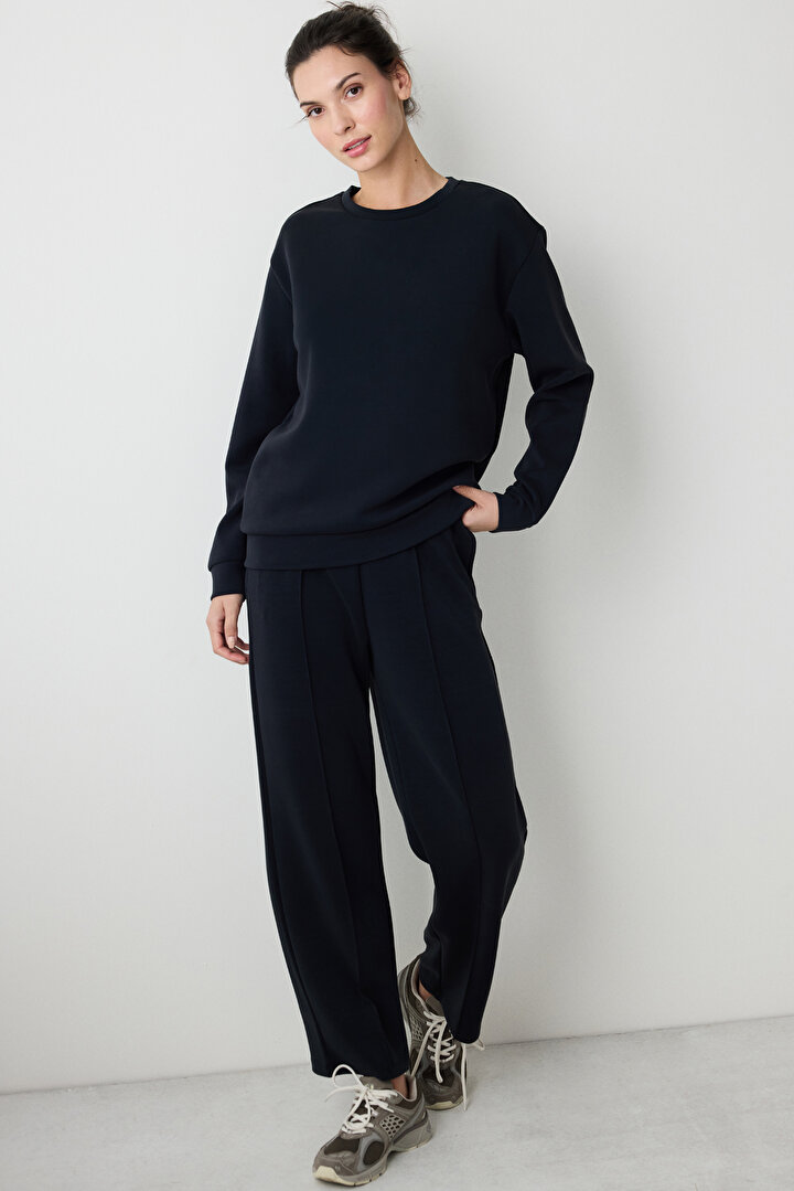 Siyah Bisiklet Yaka Oversize Modal Kısa Sweatshirt - 1