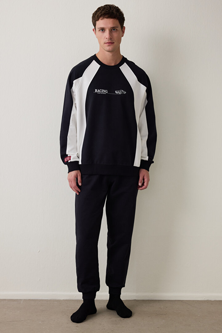 Man Street Oversize Long Sleeve Cotton Jogger Pajama Set - 2