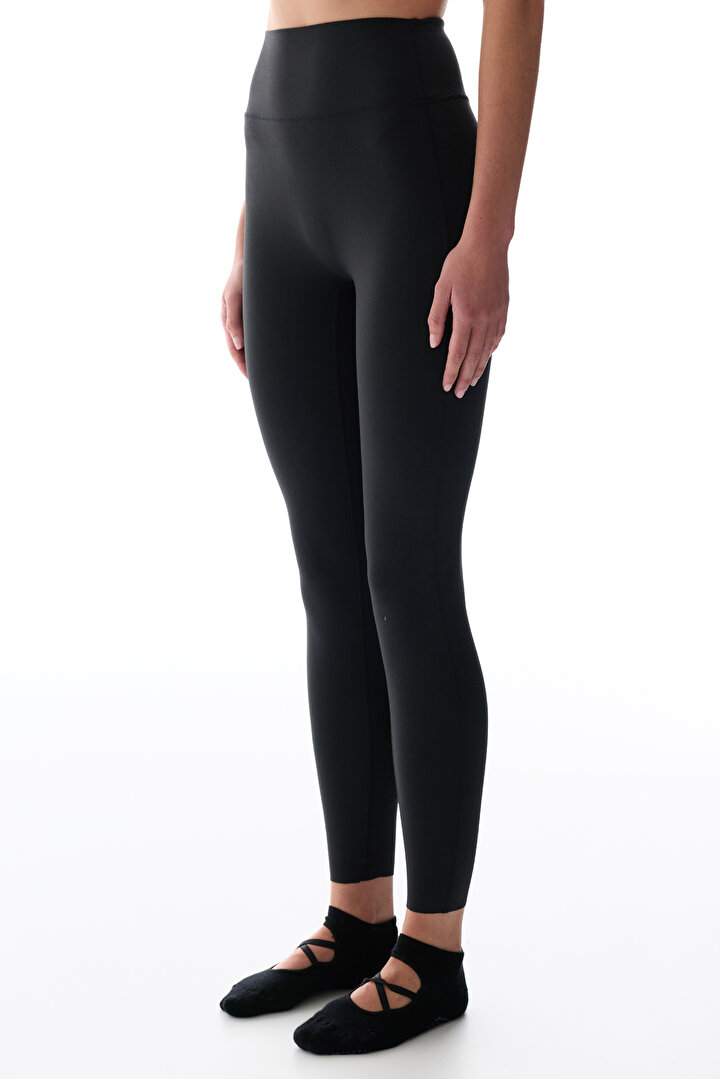 Black Light Soft Leggings - 2