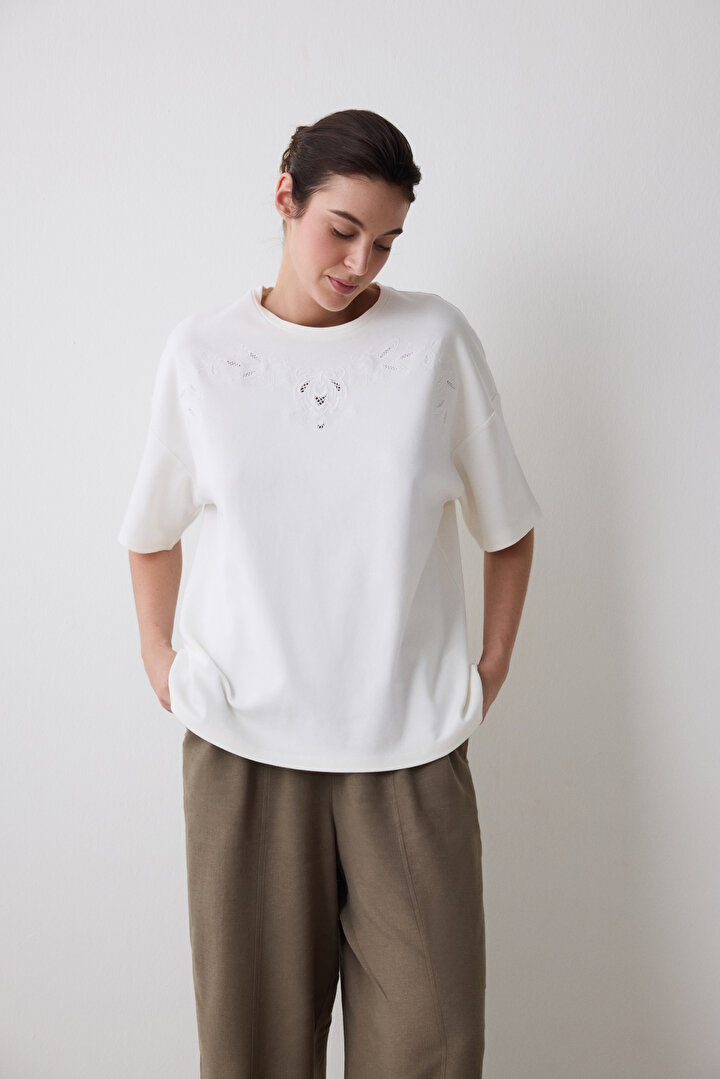 Brode Detailed Oversize Off White Tshirt - 1