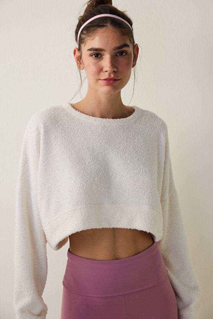 Beyaz Bisiklet Yaka Oversize Crop Sweatshirt - 2