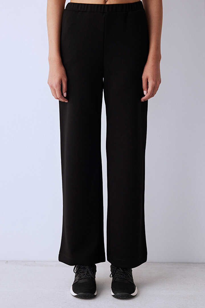 Silky Feel Loose Black Pants - 1