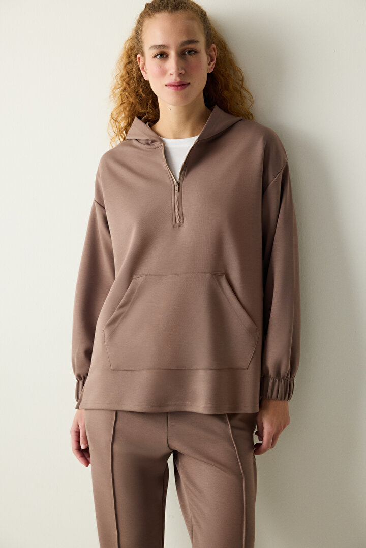 Silky Feel Zipped Sweatshirt - 1