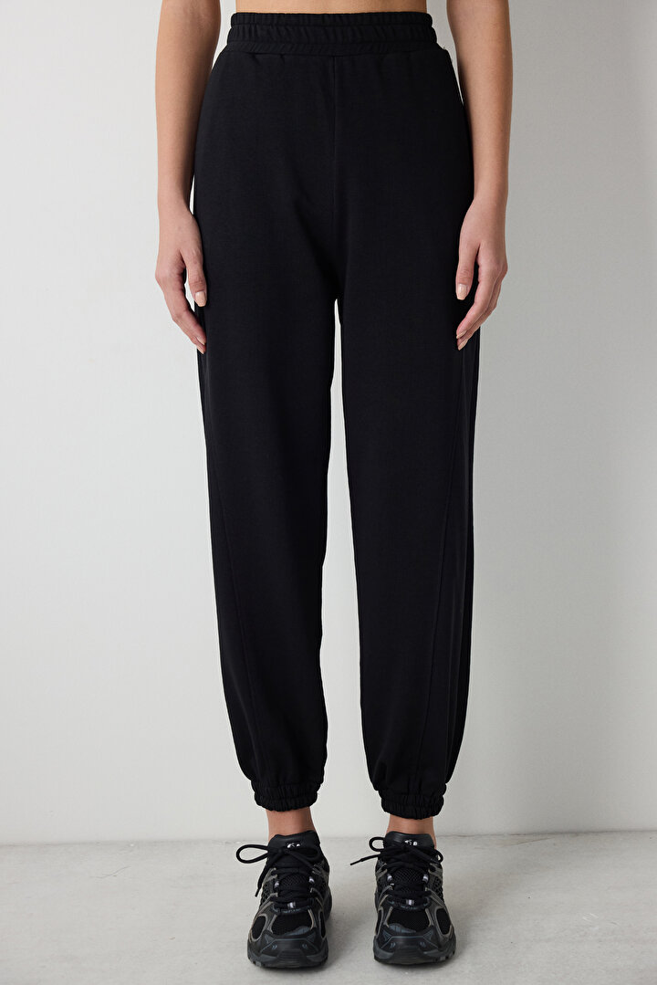 Curvy Stitch Siyah Jogger - 1