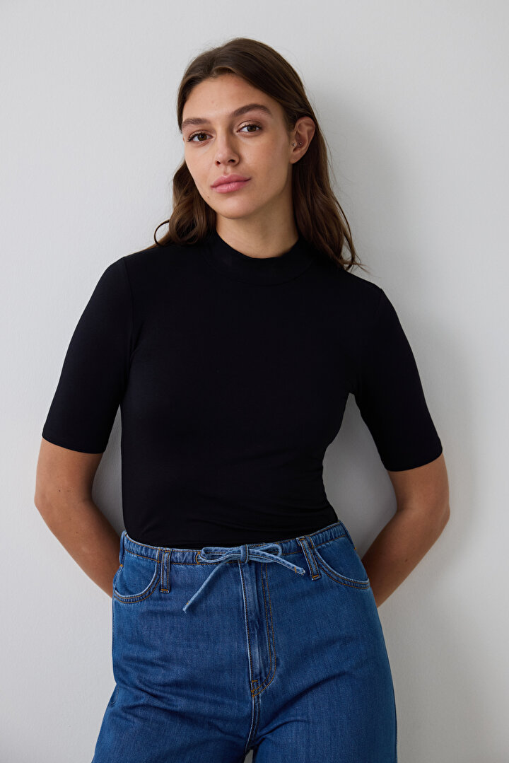 Siyah Yarım Balıkçı Yaka 3/4 Kollu Slim Fit Üst - 2