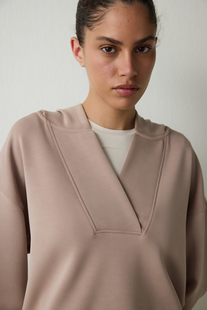 Bej Kapüşonlu Modal Crop Sweatshirt - 2