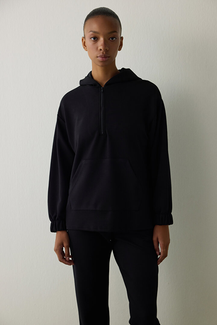 Siyah Silky Feel Kapüşonlu Oversize Fermuarlı Sweatshirt - 1