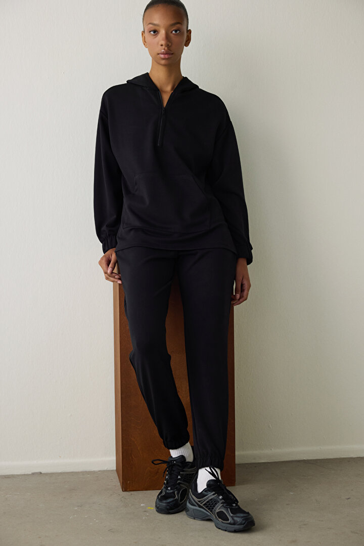 Siyah Silky Feel Kapüşonlu Oversize Fermuarlı Sweatshirt - 2