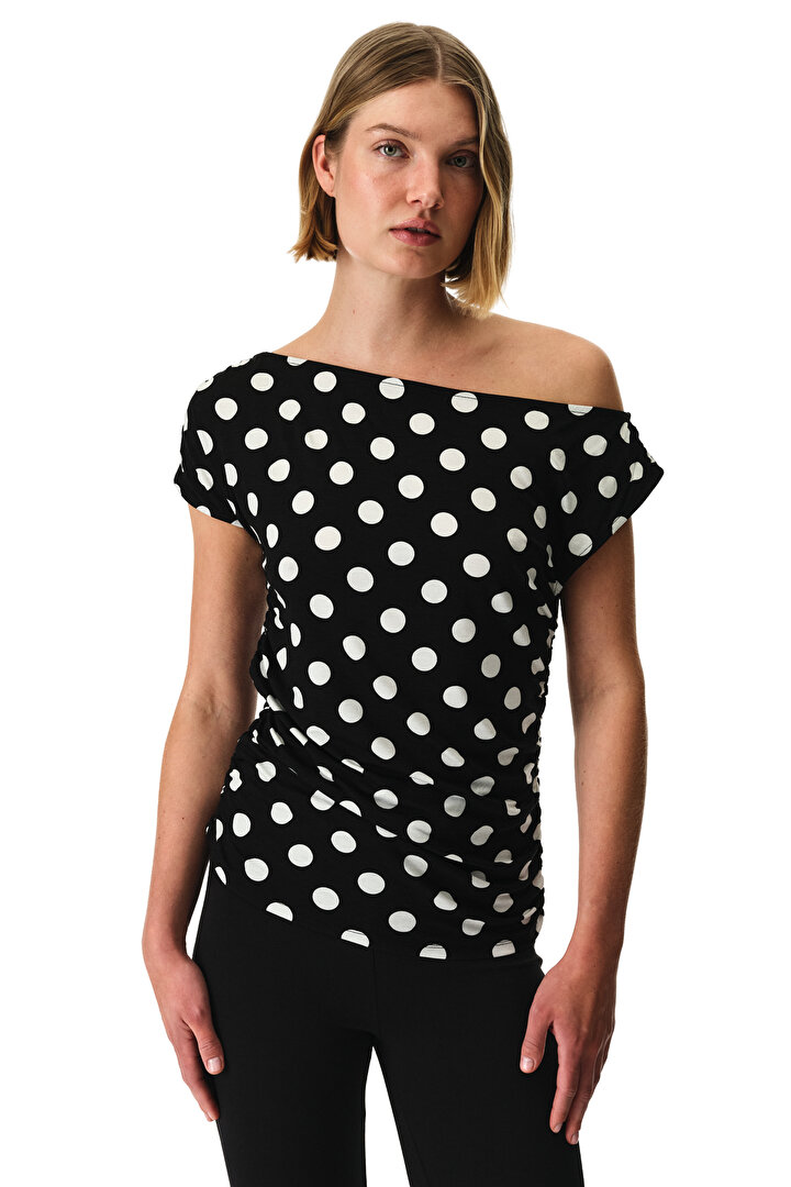 Puantiyeli Asimetrik Yaka Kısa Kollu Üst - 1