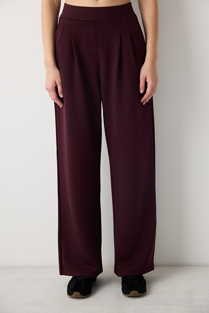 Chic Pleated Pants - 2