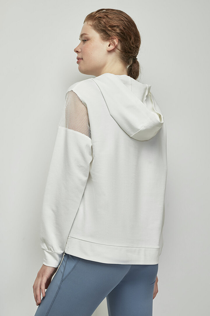Shoulder Detailed Hoodie - 3