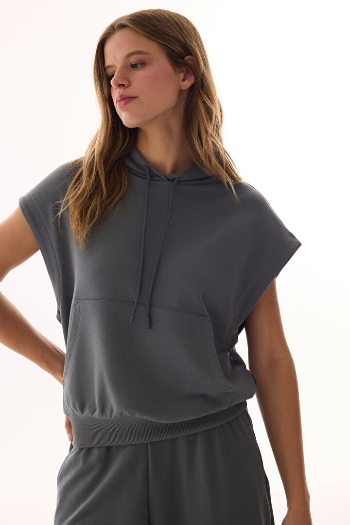 Gray Oversize Active Tank Top - 1