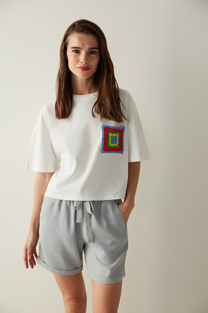 Crochet Detailed T-shirt - 2