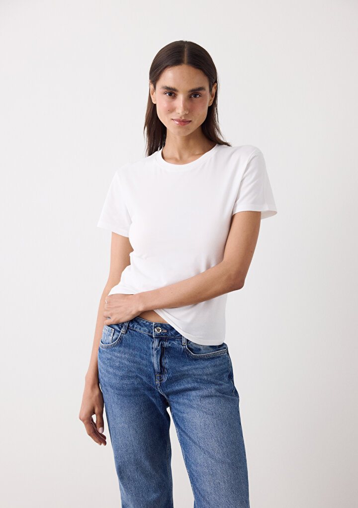 Kırık Beyaz Basic Slim Fit Bisiklet Yaka Tişört - 1