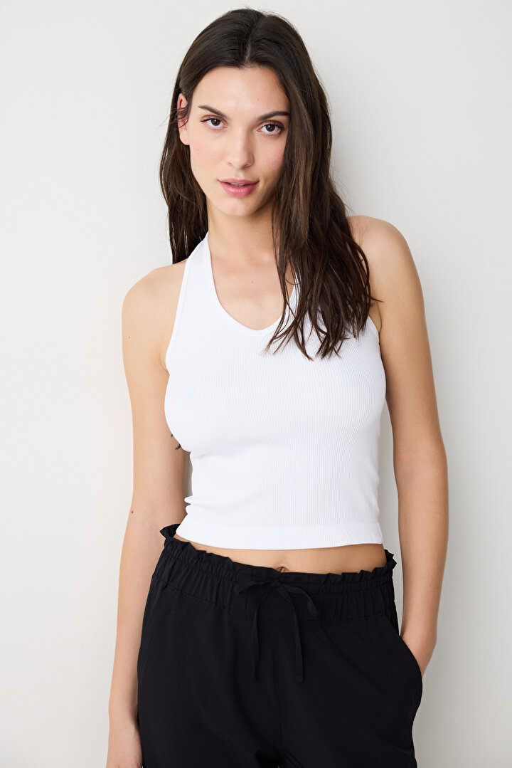 Seamless Optic White Top - 2